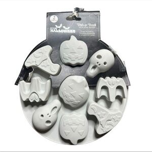NEW CWC Halloween Silicone Molds 2 pack